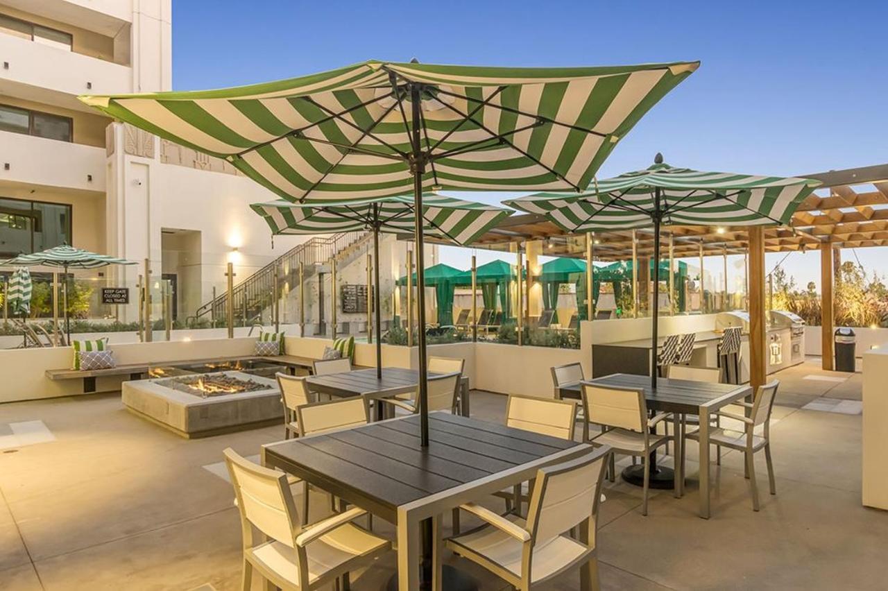 One Lux Stay At The Mansfield Miracle Mile Los Angeles Exterior foto